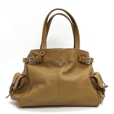 prada daino side zip front pocket tote|Prada vitello daino pocket tote.